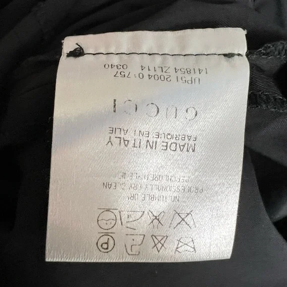 Gucci Black Pencil Skirt Twist Waist Size 38 IT 2/4 US Made in Italy Minimalist